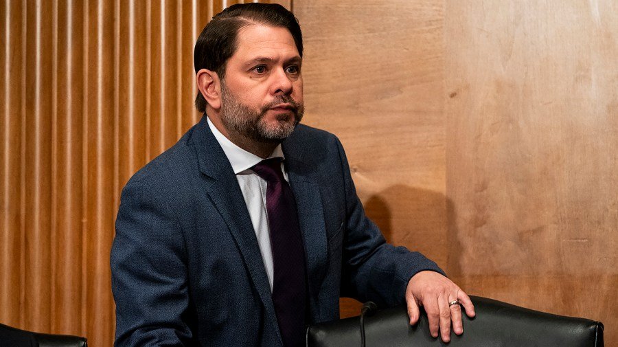Republicans defeat Gallego amendment pushing back on fund to compensate Trump allies