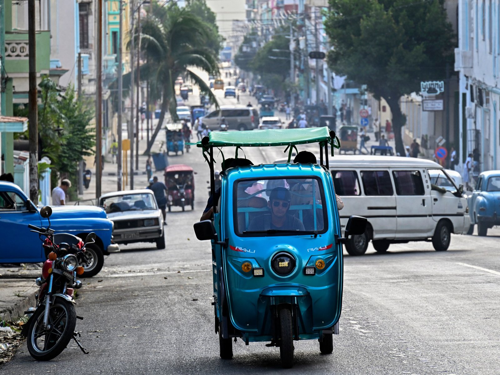 Trump administration offers $100m in aid to Cuba in exchange for reform | Donald Trump News
