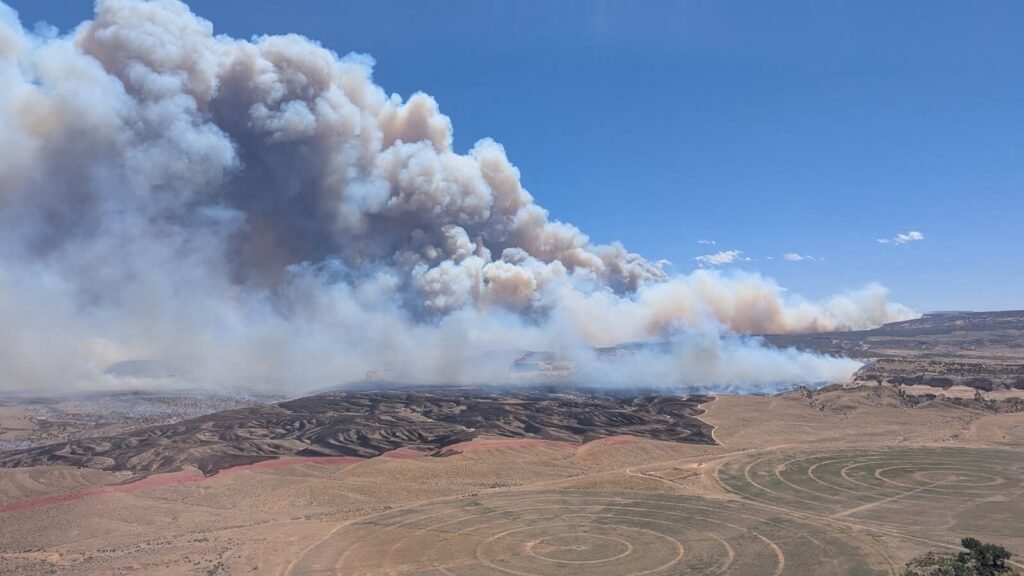 3 firefighters killed, 2 injured responding to Snyder wildfire on Utah-Colorado border