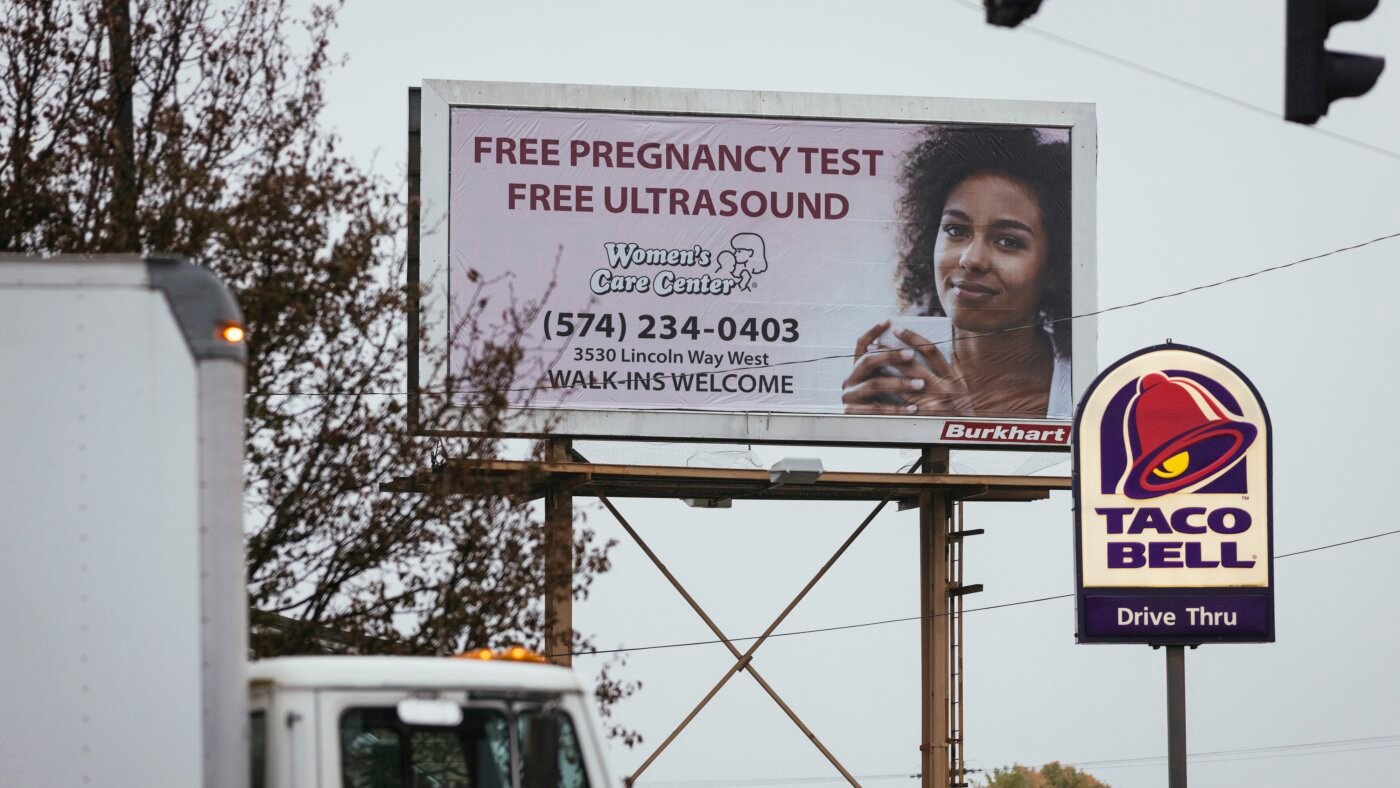 Crisis pregnancy centers questioned about ectopic pregnancy tactic : NPR