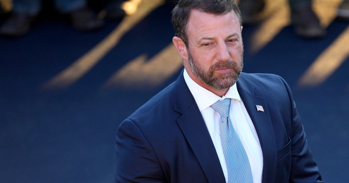 Markwayne Mullin's threats against airports are a big mistake