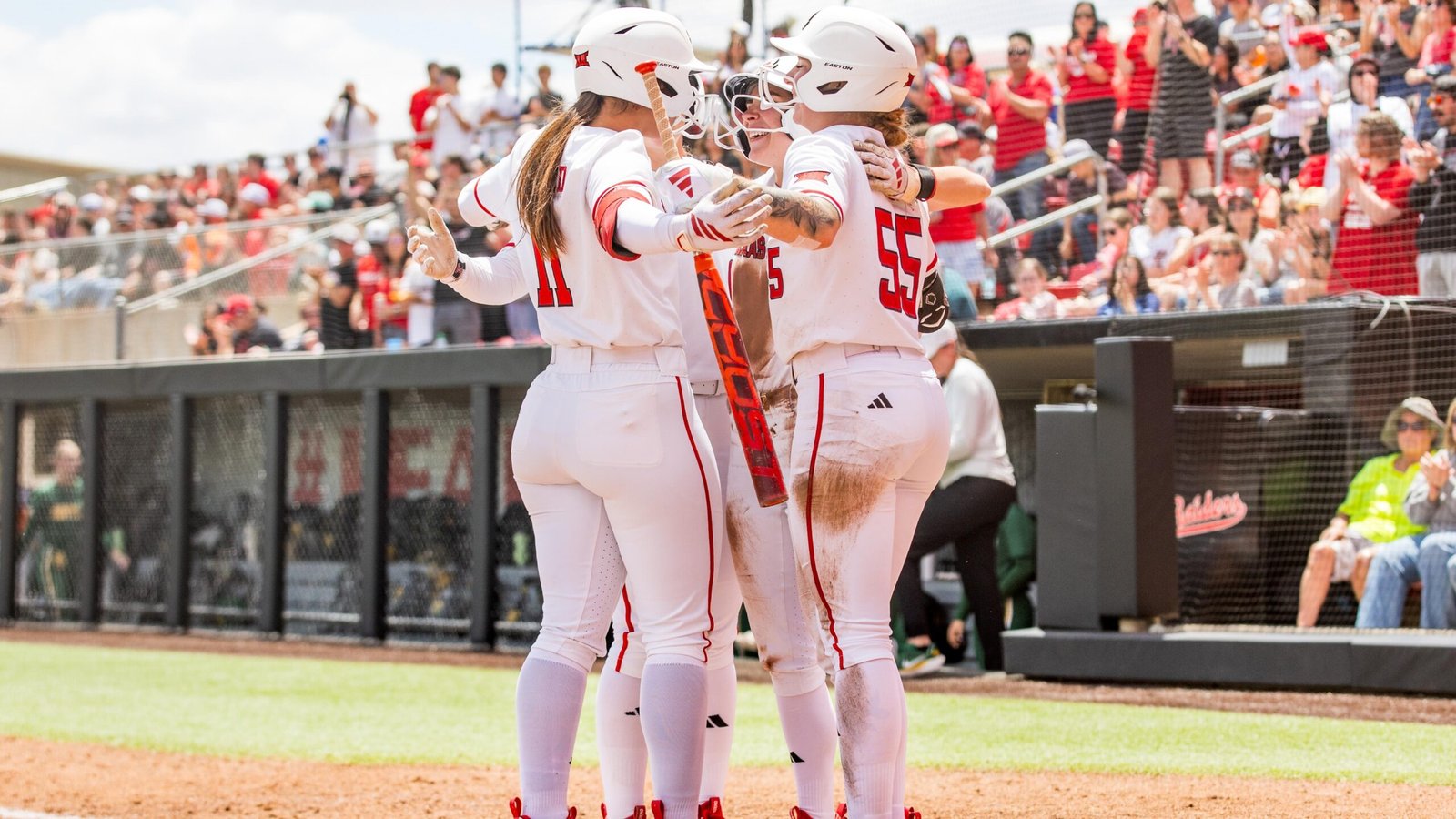 Patrick Mahomes Celebrates Texas Tech Advancing to WCWS Bracket Semifinals by Beating UCLA