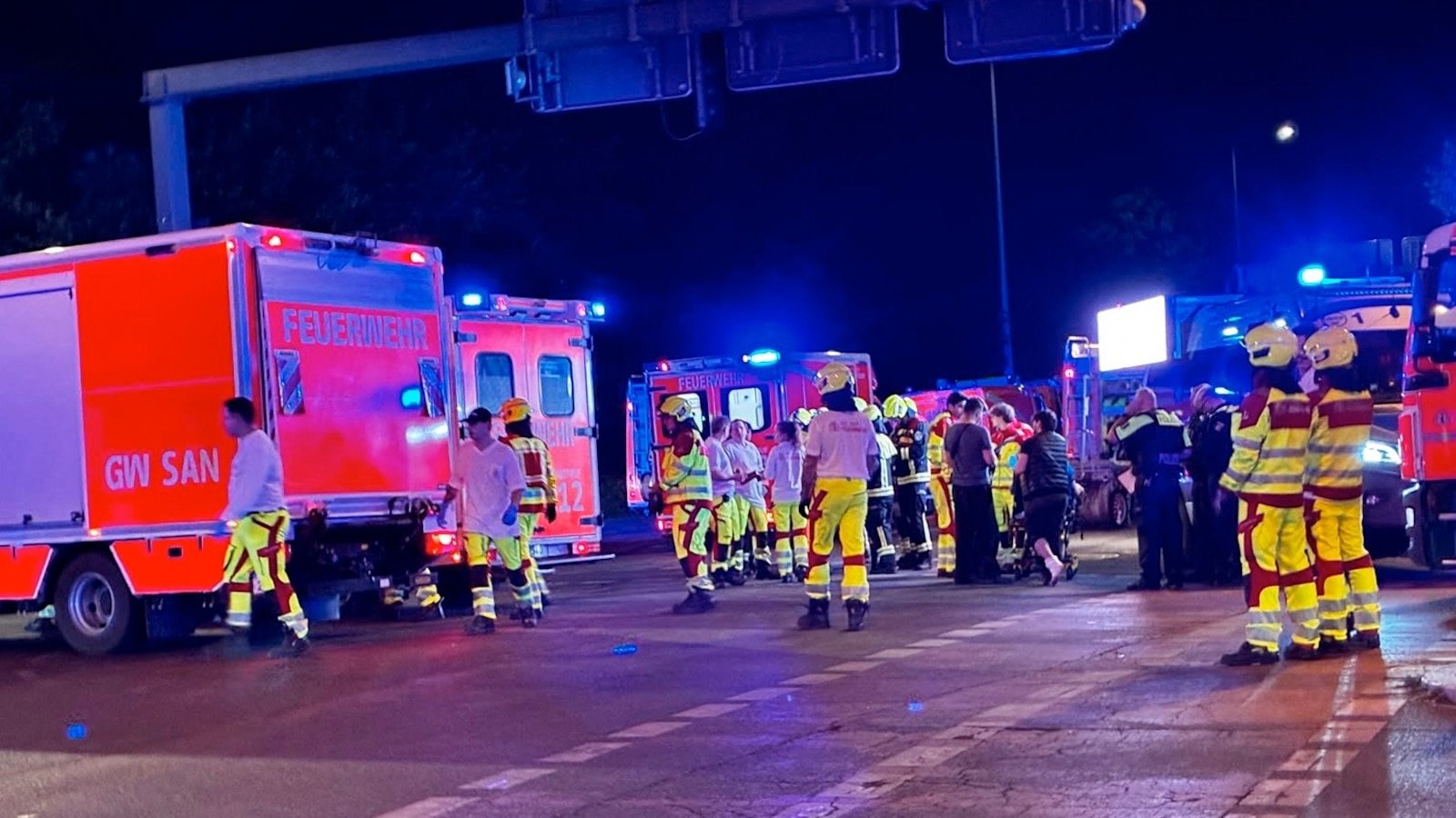 1 dead, several injured after vehicle drives into crowd during Berlin LGBTQ celebrations