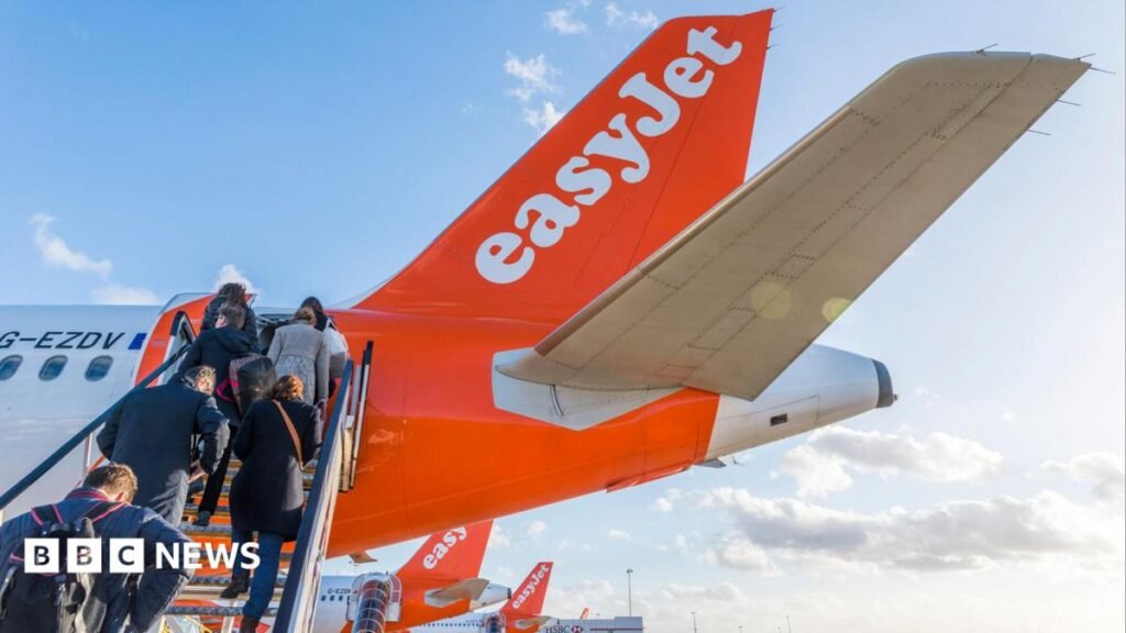 EasyJet agrees to rival £5.7bn takeover bid from US company