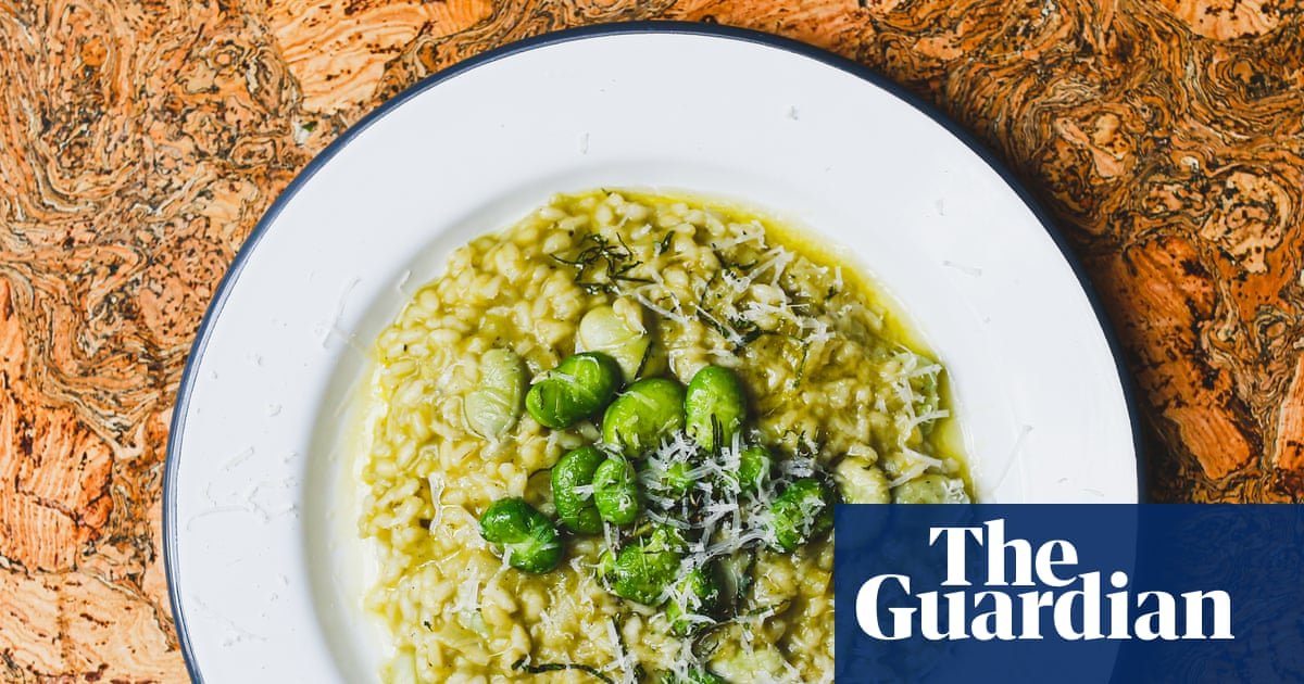 How to turn empty broad bean pods into a mouthwatering risotto – recipe | Food