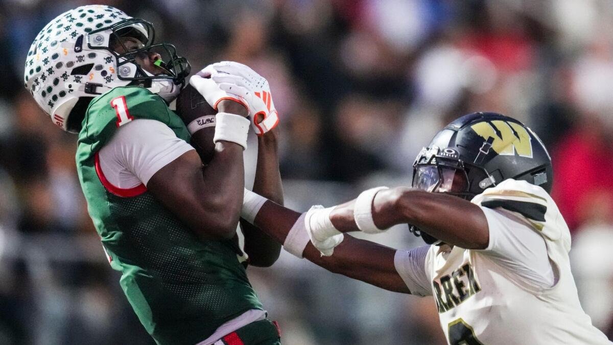 Indiana lands 5-star football recruit as No. 1 WR Monshun Sales picks Hoosiers