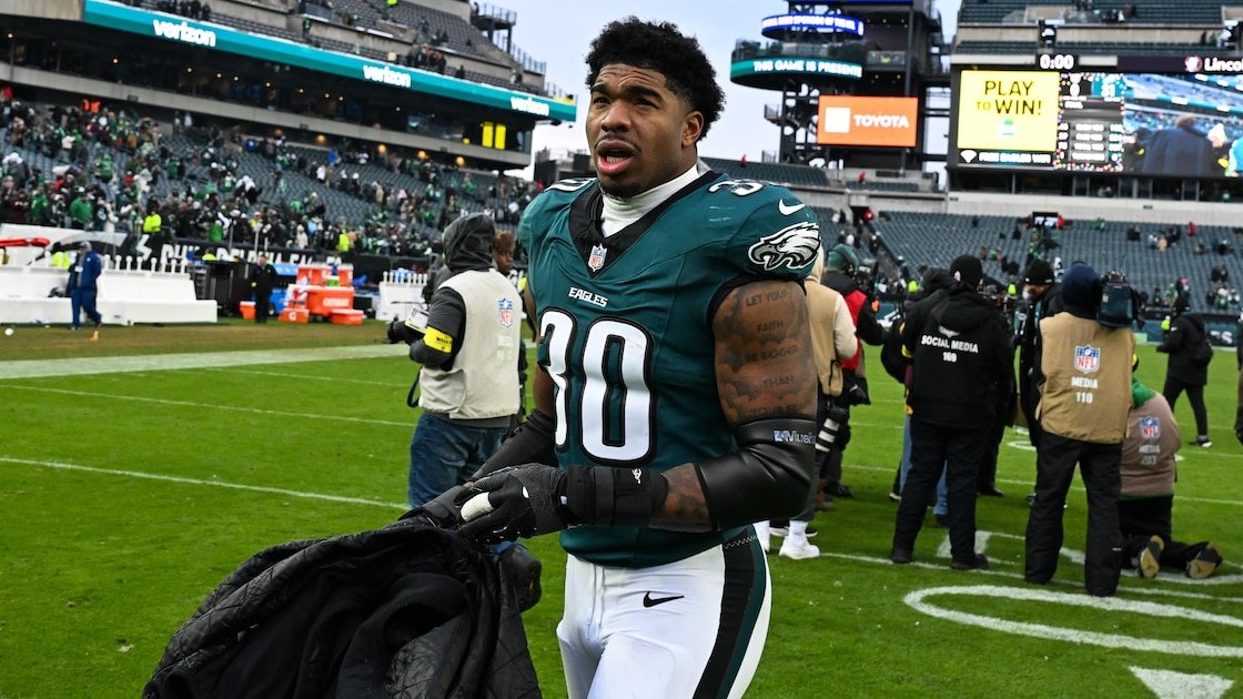 Jihaad Campbell Changes Eagles Jersey Number in Photo After A.J. Brown Trade to Patriots