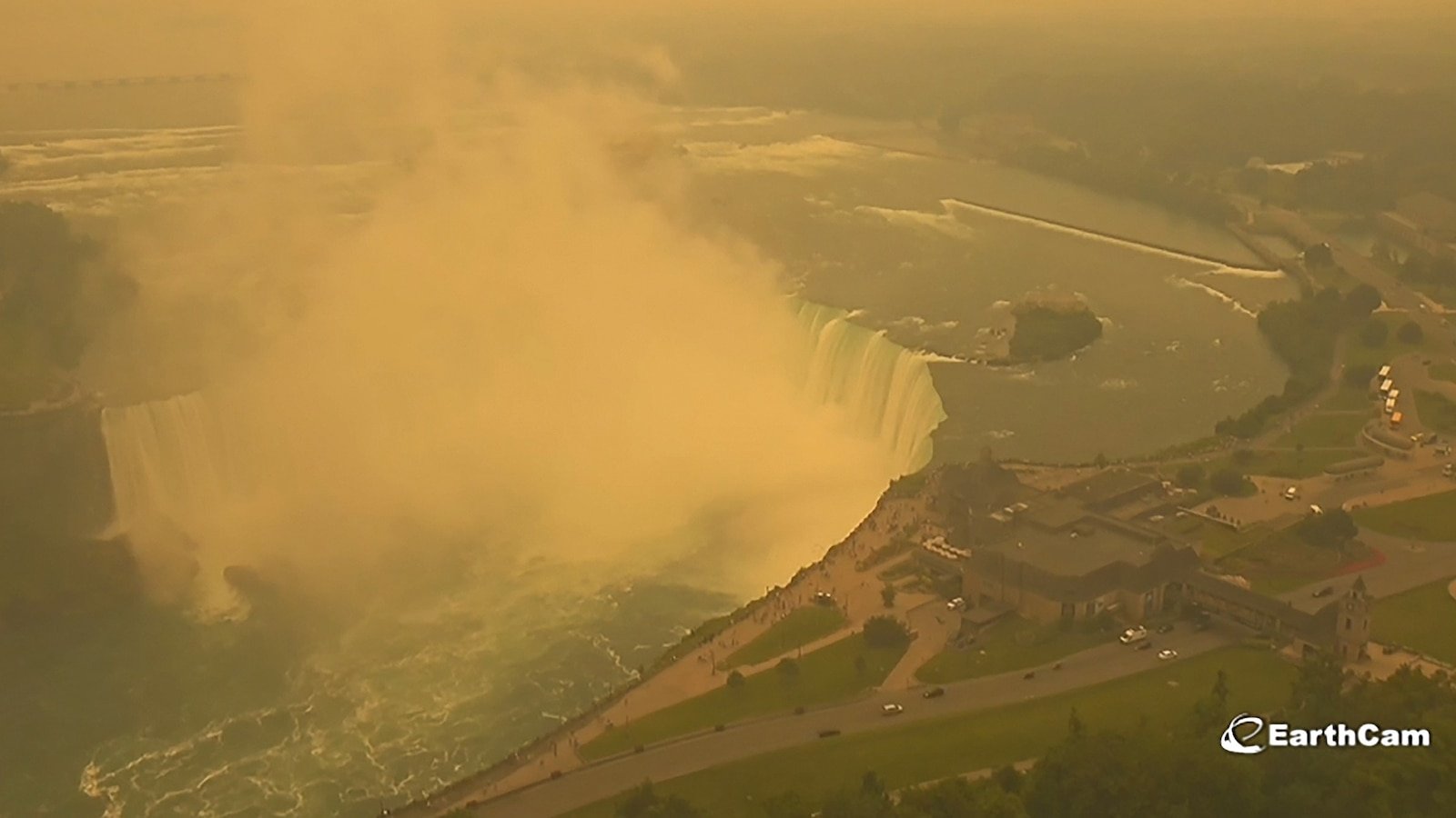 Maps show Canadian wildfire smoke descending on US, spreading from Great Lakes to New England