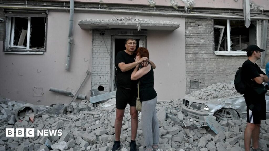 Russia launches deadly large-scale missile strikes on Kyiv