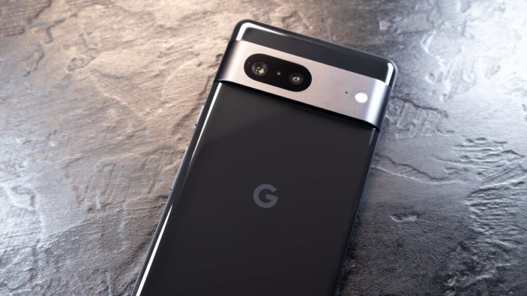 All the Emergency Features You Should Enable on Your Google Pixel