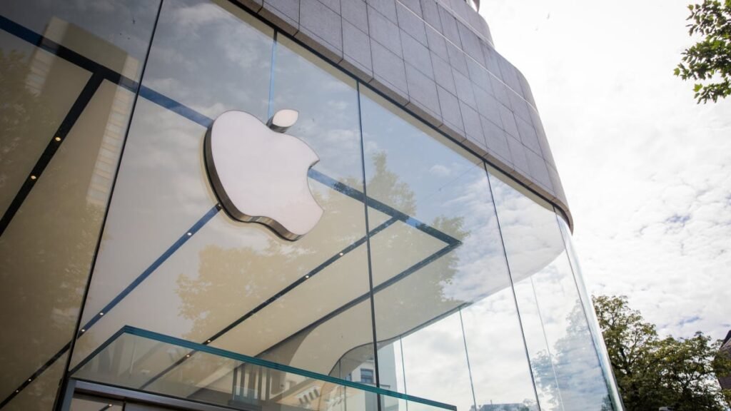 Apple Could Owe Some Users up to $5,000 Each in This Class Action Lawsuit