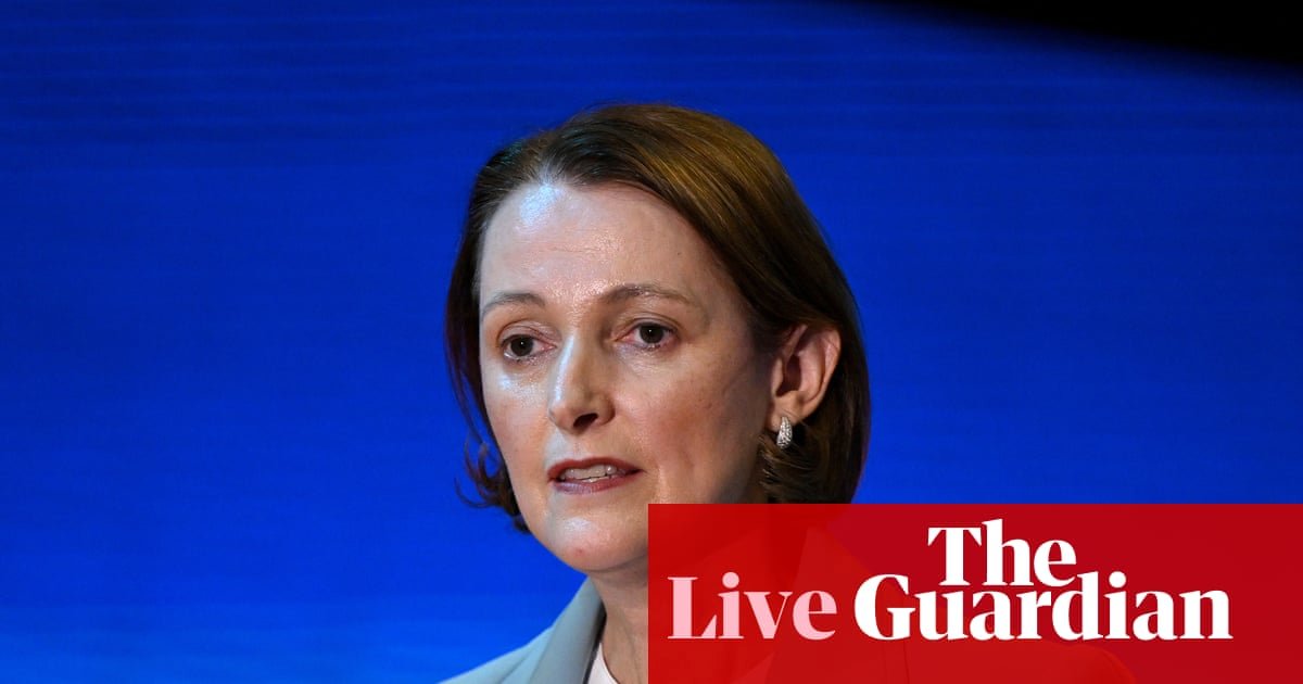 Australia politics live: Telstra pays CEO $6.8m for year despite nationwide outage; Victorian premier tells student protesters against Pauline Hanson to ‘stay in school’ | Australia news