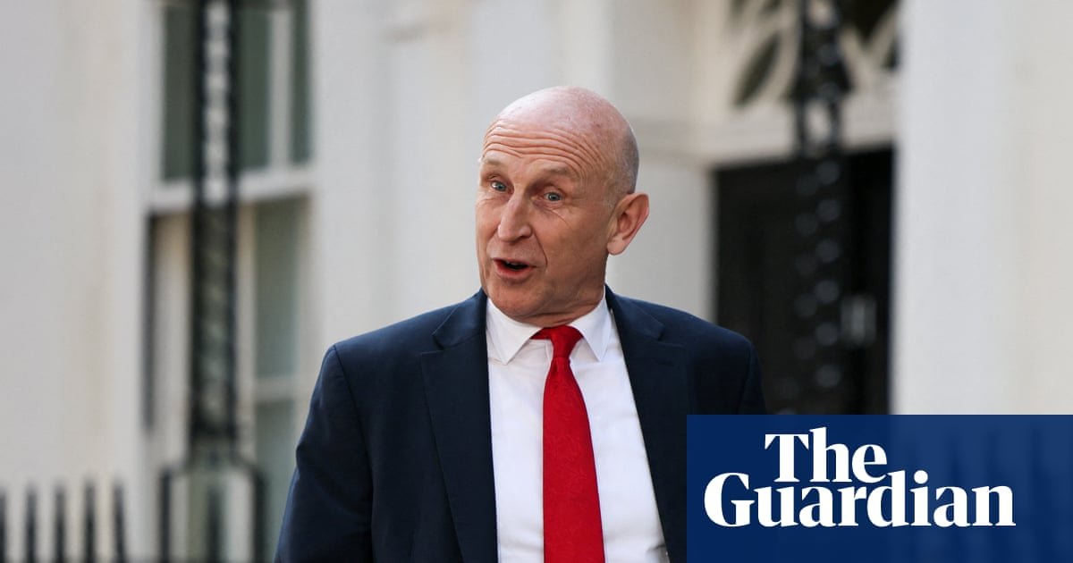 Healey’s profiteering warning on food and fuel risks row with retailers | UK cost of living crisis