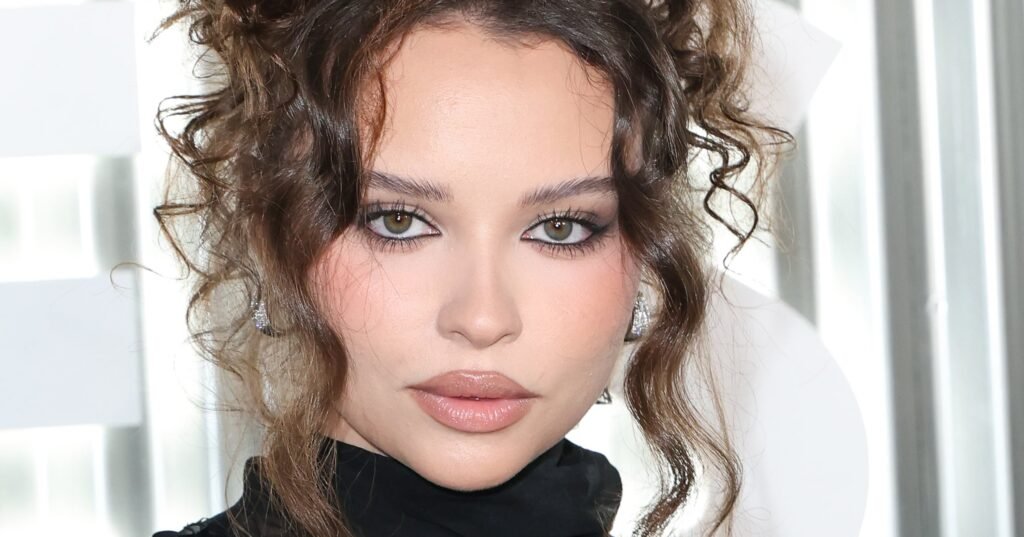 Isabella Briggs Talks “The Summer I Turned Pretty” and Acne