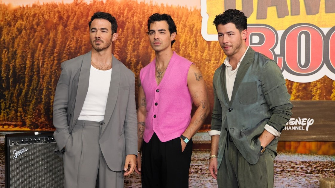 Jonas Brothers to Star in 49ers vs. Rams Halftime Show at NFL's Australia Game