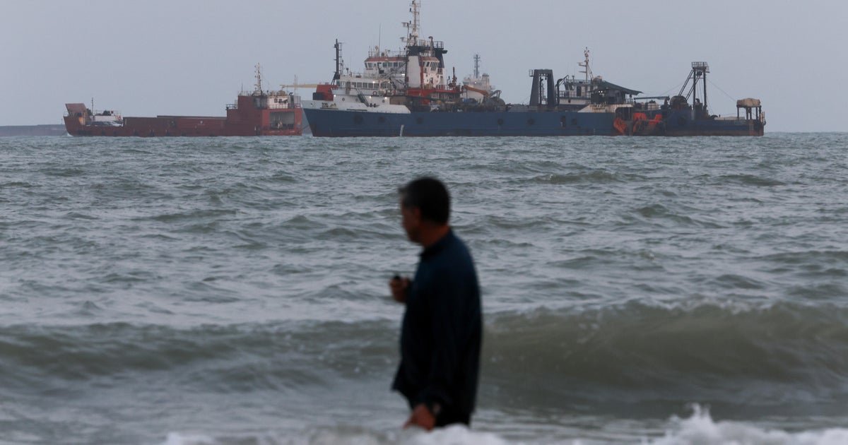 Tehran says Strait of Hormuz "under Iran's control" after Trump threatens U.S. might "keep it"
