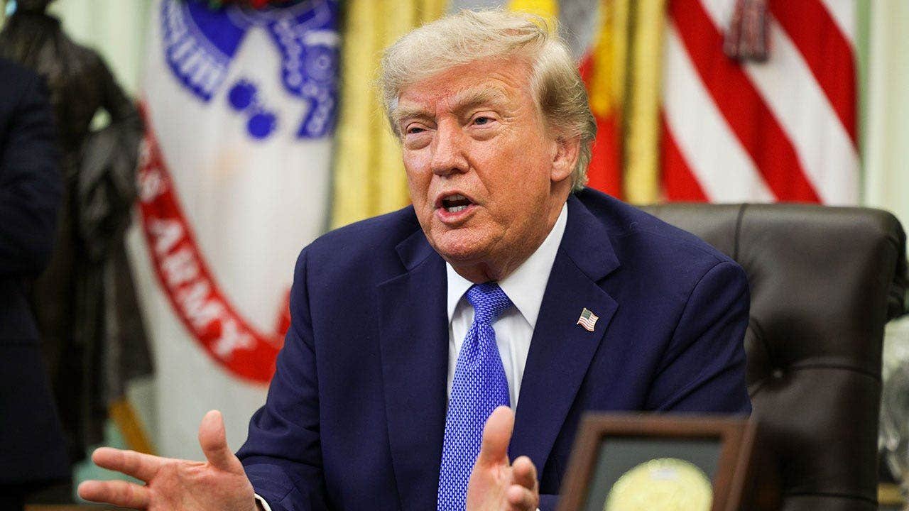 Trump signs executive orders on birthright citizenship, birth tourism
