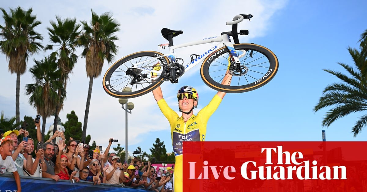 Vollering holds off Niewiadoma in dramatic final stage to win Tour de France Femmes – live reaction | Tour de France