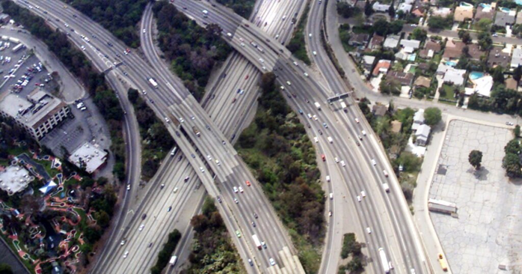 Arson suspect arrested in Sherman Oaks freeway fires