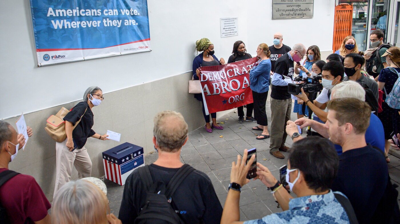 Pentagon alters forms amid GOP push to limit overseas voting : NPR